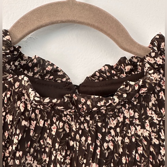 NWT - ASOS Pleated Mock Neck Shift Dress - Size 10 - Picture 5 of 8